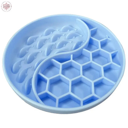 High Temperature Resistant Silicone Dog Food Bowl New Product 2-partition Slow Food Honeycomb Silicone Dog Bowl  Lamiiche