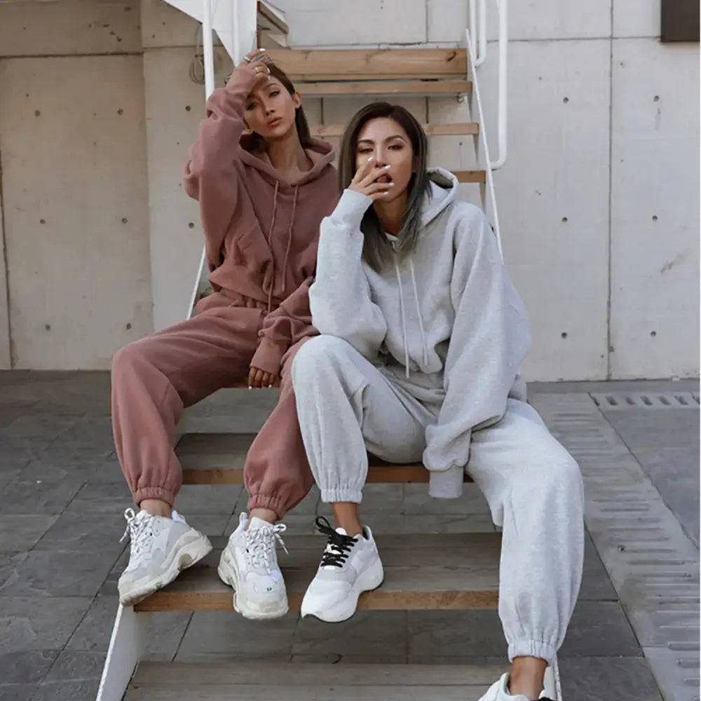 Women Warm Hoodie and Pants Set - Lamiiche