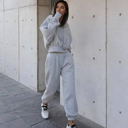 Women Warm Hoodie and Pants Set - Lamiiche