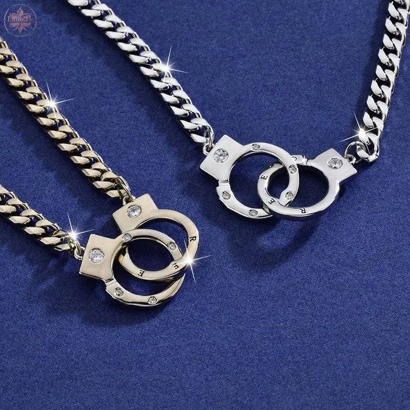 Handcuffs, necklaces, girlfriend's heart, collarbone chains, autumn and winter clothing accessories - Lamiiche