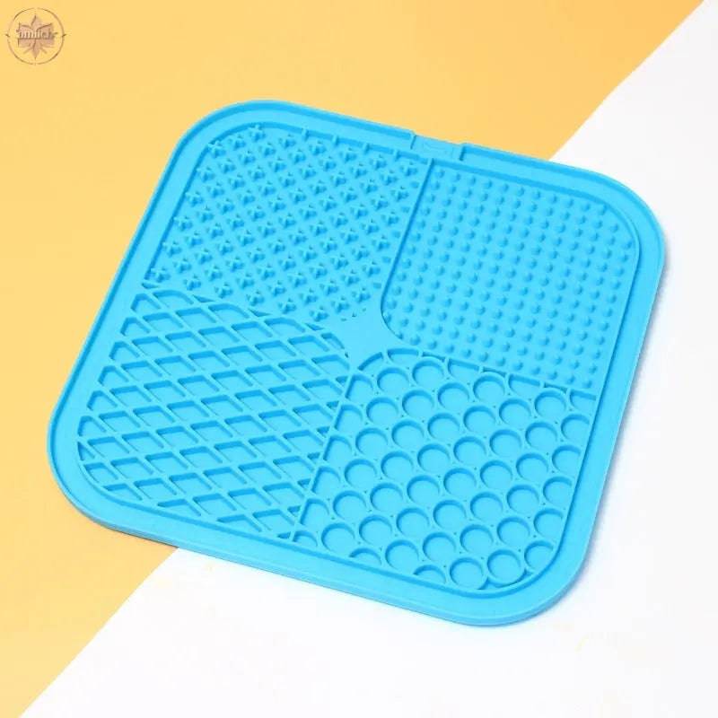 Pet licking pad silicone pad cat and dog buffering pad outdoor household pet buffering licking pad - Lamiiche