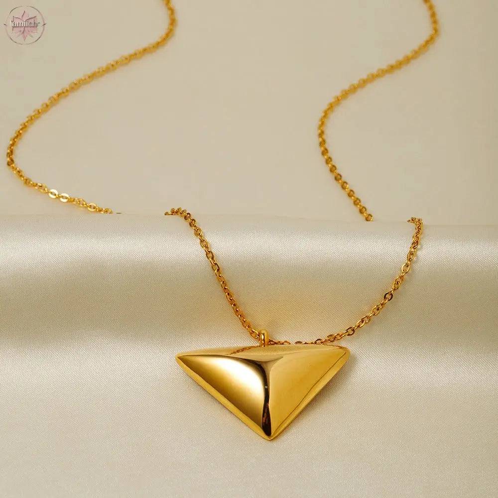 Triangle pendant necklace - Lamiiche