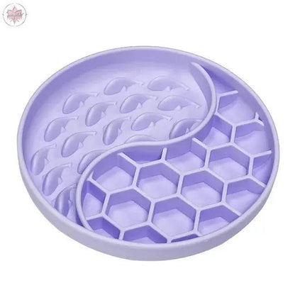 High Temperature Resistant Silicone Dog Food Bowl New Product 2-partition Slow Food Honeycomb Silicone Dog Bowl - Lamiiche