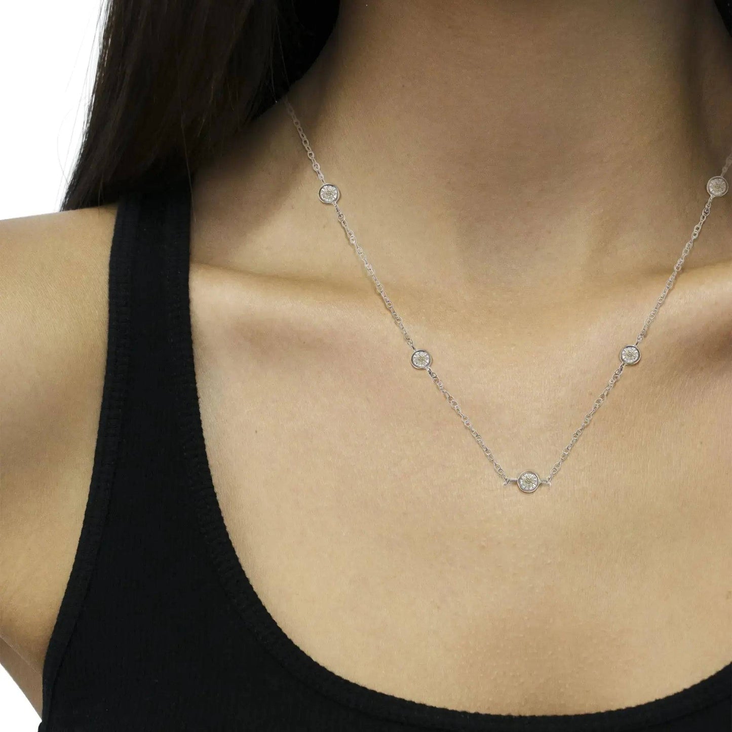 Sterling Silver Diamond Station Necklace (1/2 cttw, I-J Color, I1-I2 Clarity) - Lamiiche