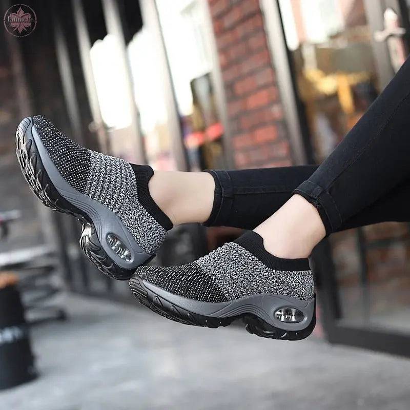 Beijing Cloth Shoes - Lamiiche