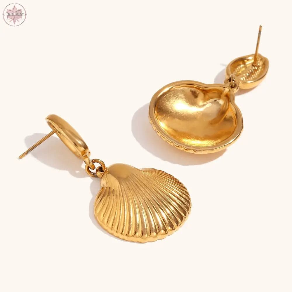 Conch scallop patchwork earrings are fashionable, simple, luxurious, stainless steel plated earrings for women - Lamiiche